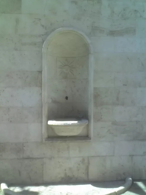 Fontanella di Piazza Piccinino, Perugia.