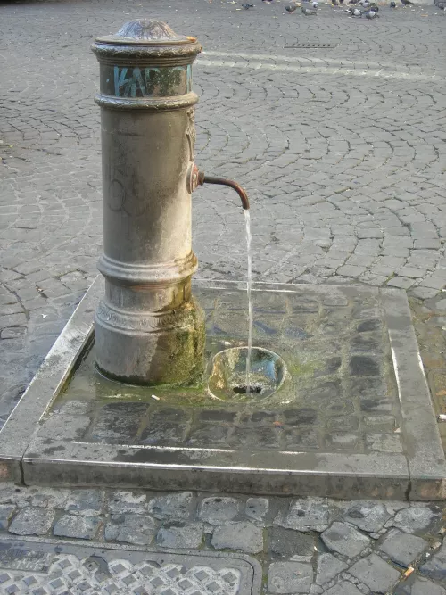 Piazza Madonna dei Monti, Roma.