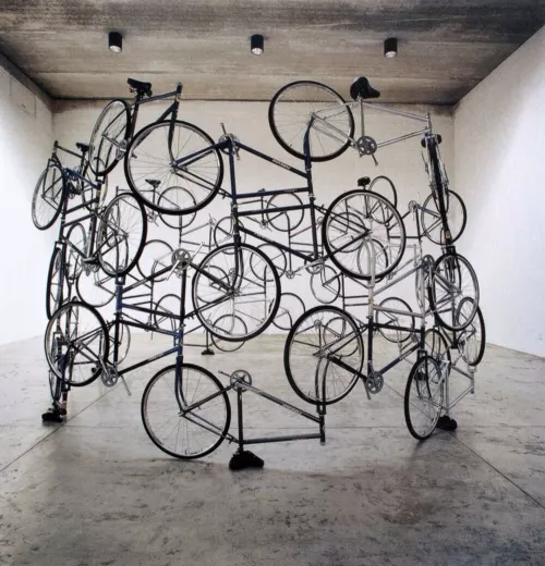 Forever Bycicles, 2003. In alto, nel testo: Feet, 2003.
